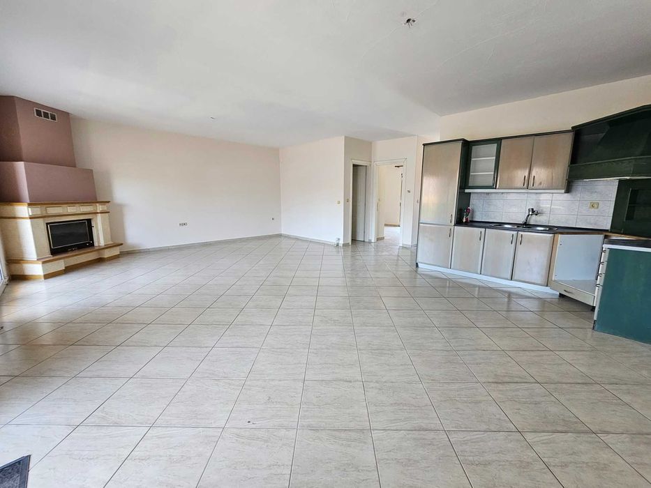 ПРОДАВА се апартамент 115кв.м. Nea Peramos на Кавала (код 8030)