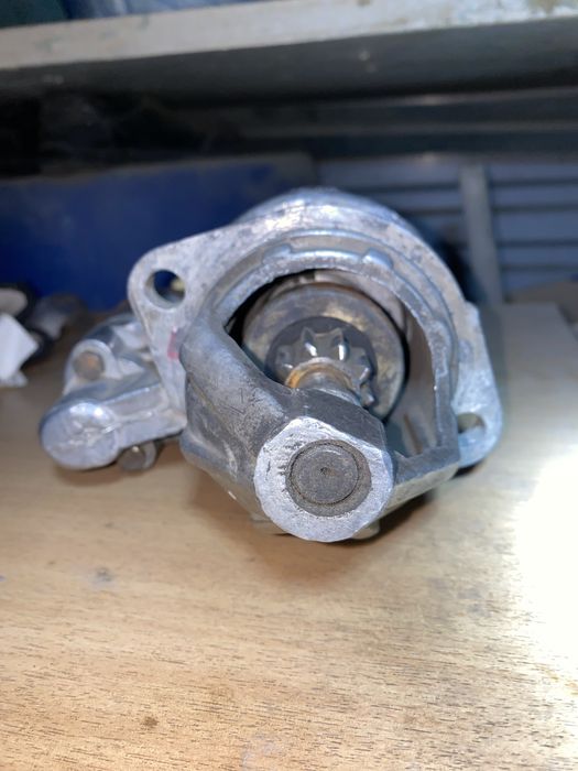 Продам Стартер на Уаз