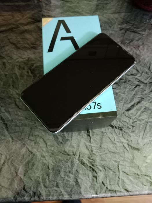OppoA57s продам с документами