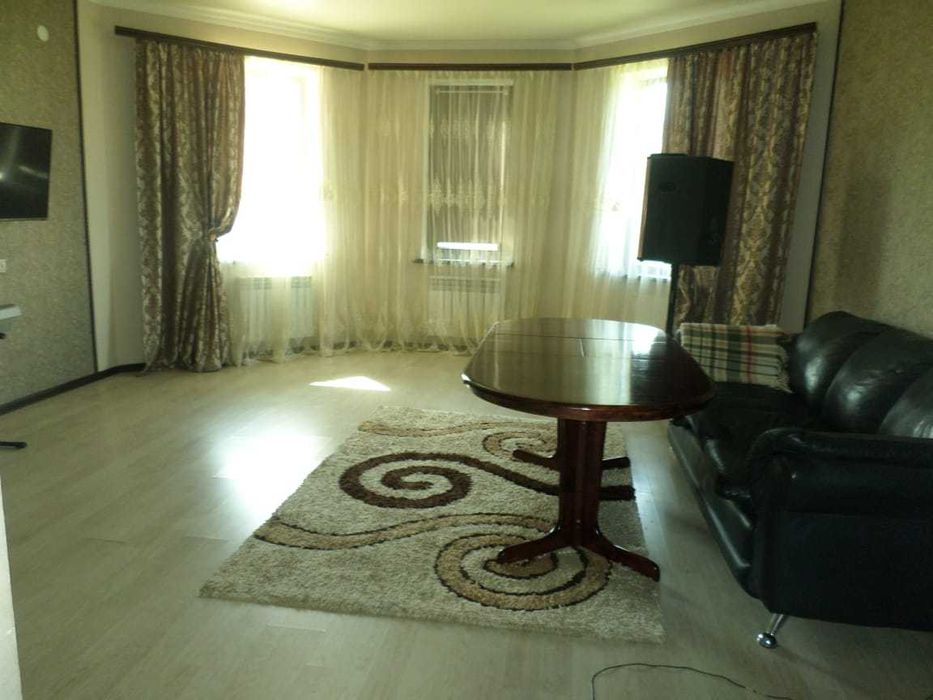 Продам большой дом 215 м2