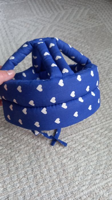 Игрушки и антиудар для головы