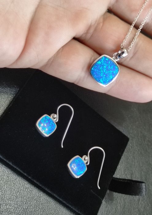 Сребърен Комплект / Опал / Обеци / Висулка / Бижута