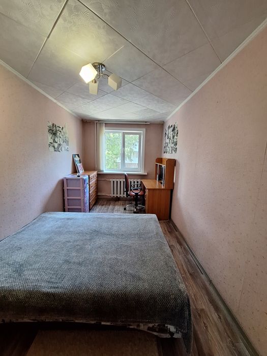 Продам 2 ком квартиру район уюта.
