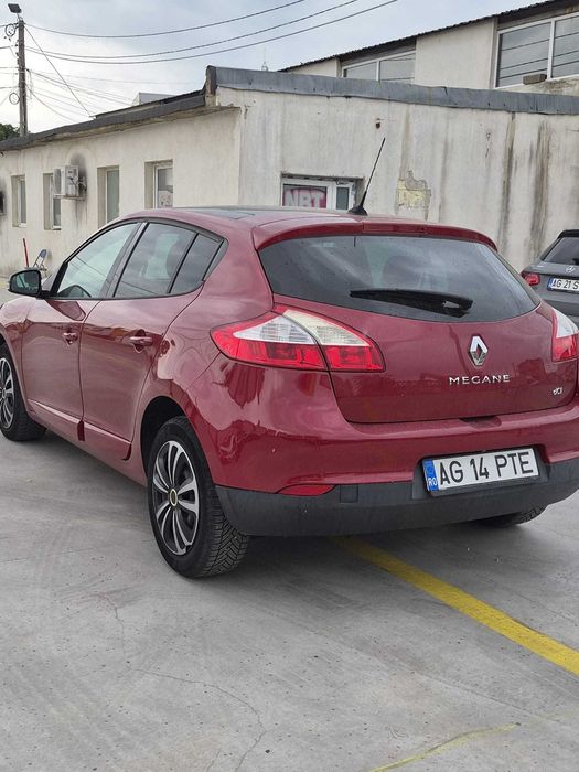Renault megane 3 1.5 diesel panoramic Bosse