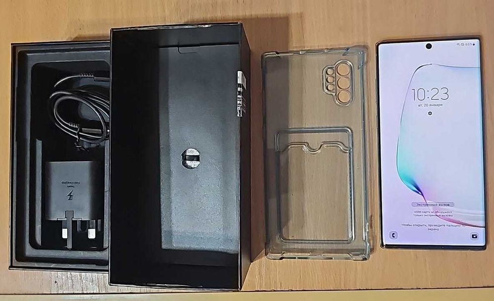 Продам Samsung Galaxy Note 10+ 5G есть черный и аура.