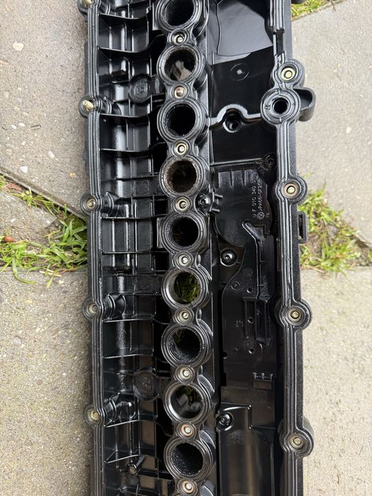 Капак клапани от М57 3.5д 286кс