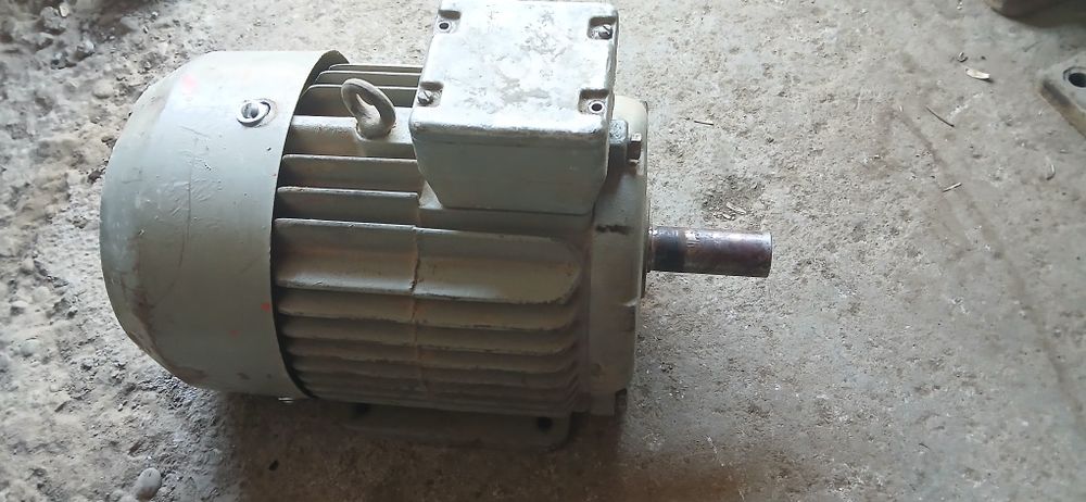 Mator 5.5 kv 1500 abarot