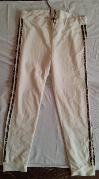 Bluza si pantaloni trening femei culoare alba bumbac