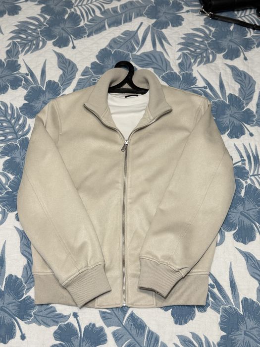 Продается Бомбер ZARA