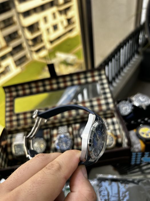 Ceas Automatic Aqua Terra Worldtimer 43mm GMT – Cadran Albastru – Curea Cauciuc
