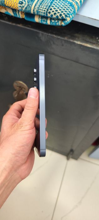 Samsung A55.   8 256gb