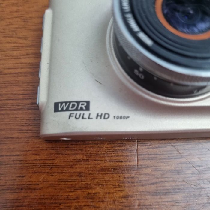 Автомобильный видеорегистратор