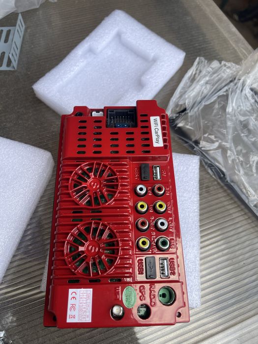 Мултимедия carplay android auto