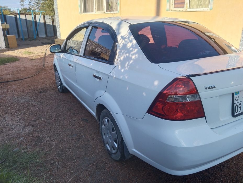 Продам автомобиль Шевролет