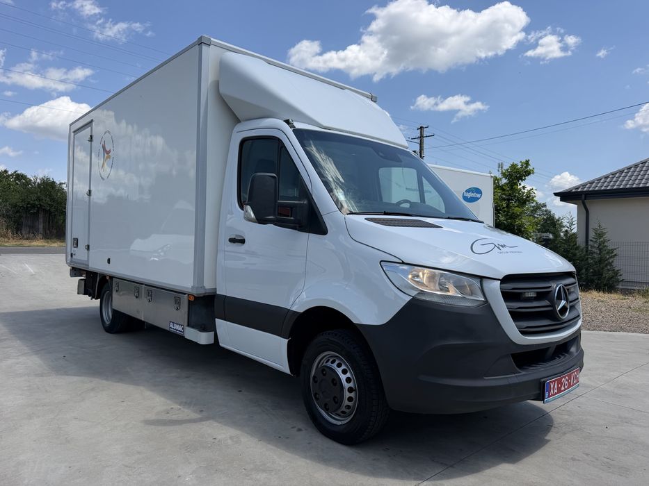 Mercedes Sprinter 519 CDI 3.0 V6 2020 Cat. B 3.500 kg Lift Dhollandia 750 kg 419 518 iveco