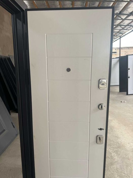 Двери железные оптом и в розницу