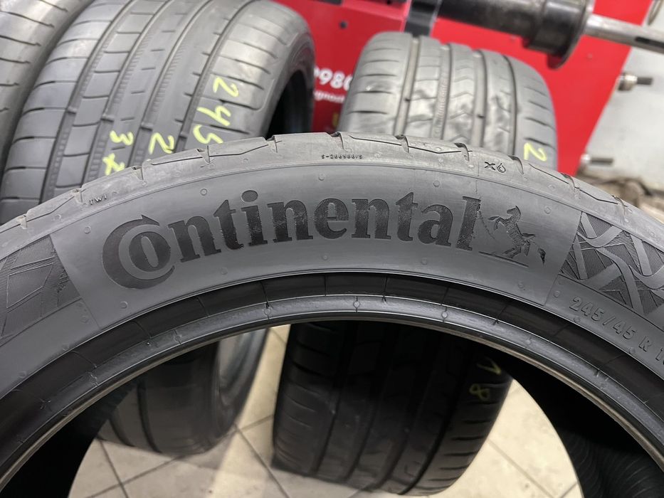 Летни гуми 245/45 R18 2бр. Good Year  и 2бр. Continental