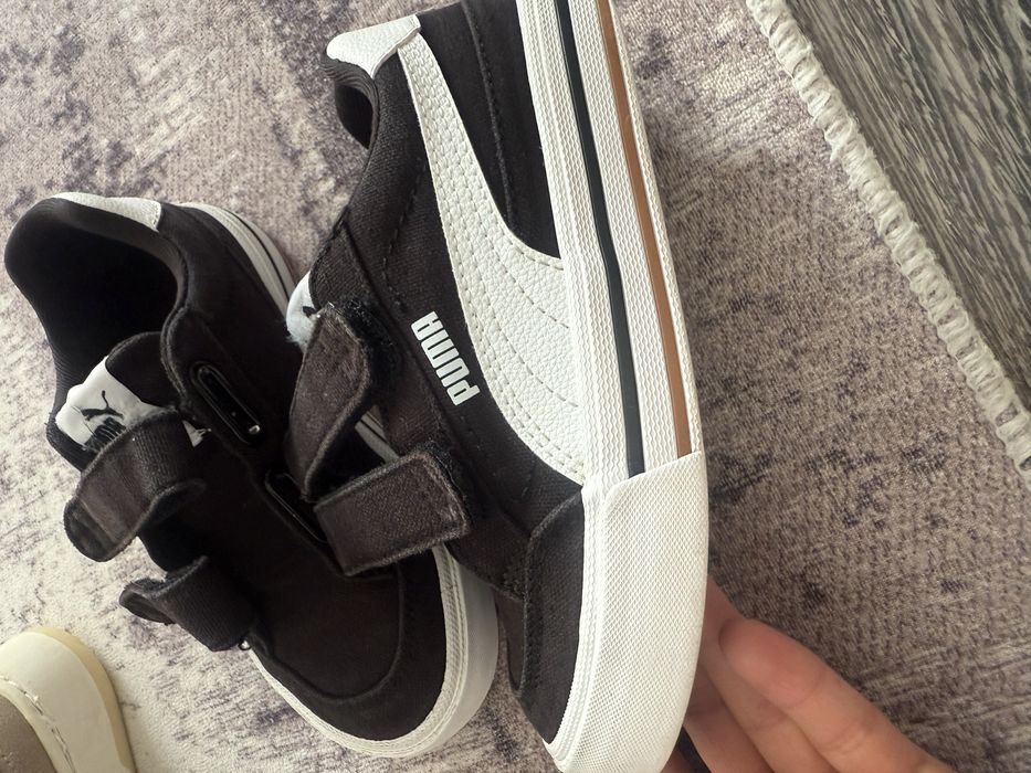 Боти, маратонки номер 27-29