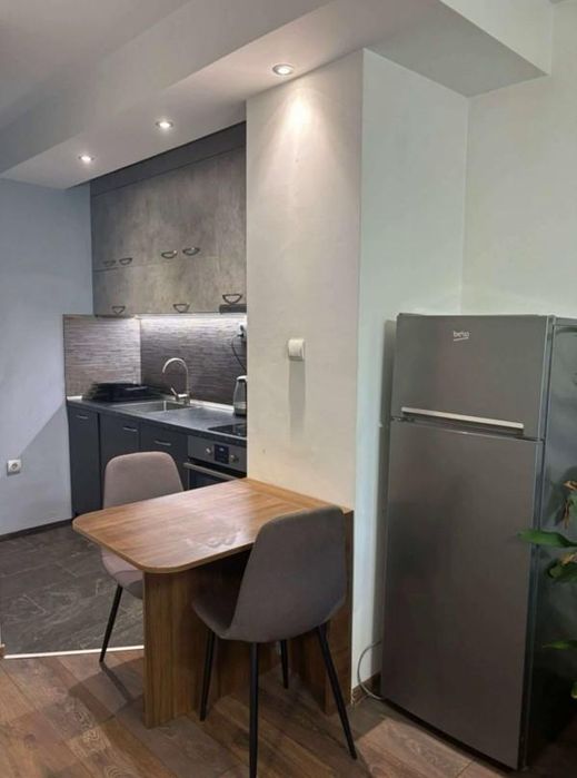 Дава се под наем Двустаен апартамент в София, Дървеница - 59 кв.м за 749 € - Снимка #1