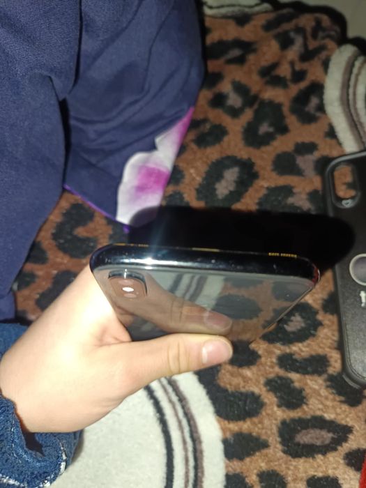 IPhone x si Redmi note 13 5G