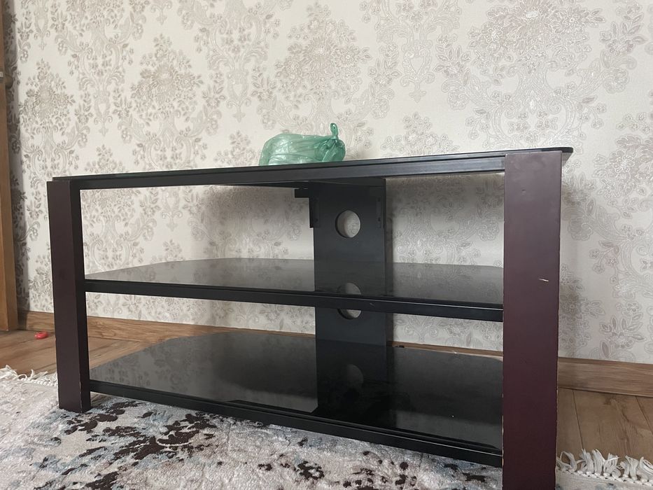 Подставка под телевизор
