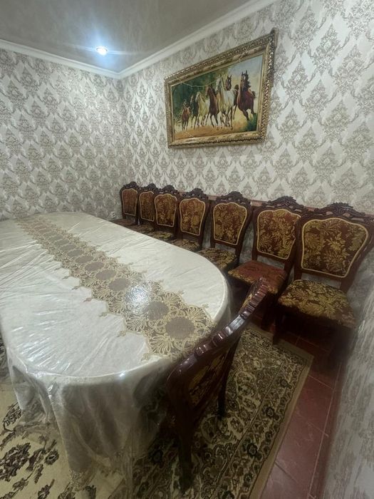 Продам столь со стульями