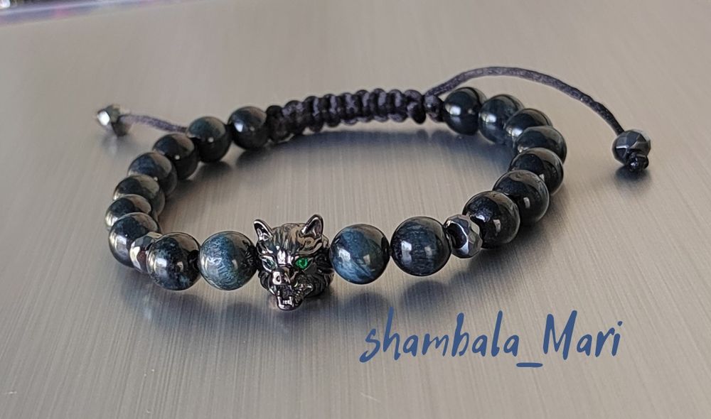 Браслеты из камней