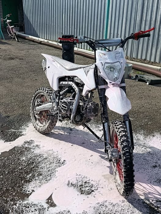 Продам Пидбайк BSTMOTO 125кубов