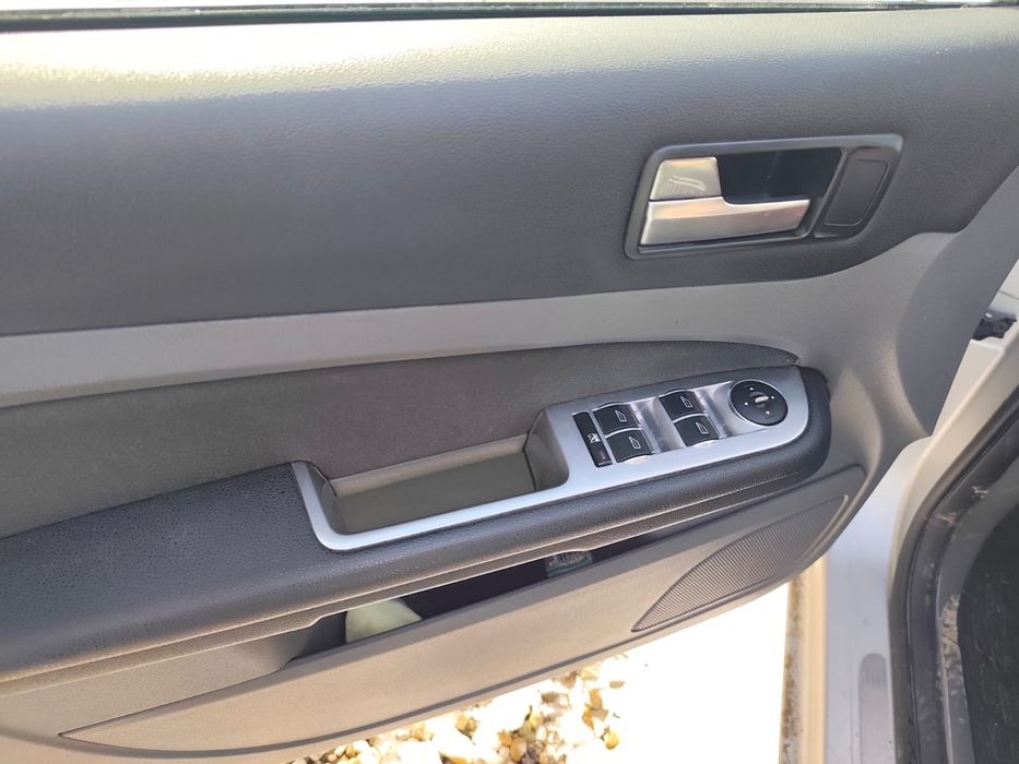 Vând Ford focus MK2 facelift