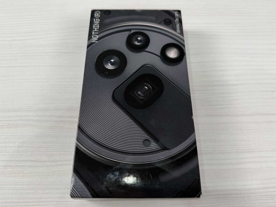 Nothing Phone (3a) Pro, NOU, 12GB RAM, 256GB stocare