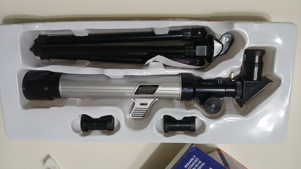 Детски телескоп от Комсед