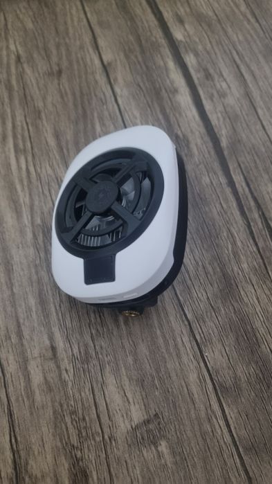 Куллер работает отлично есть 3 режима