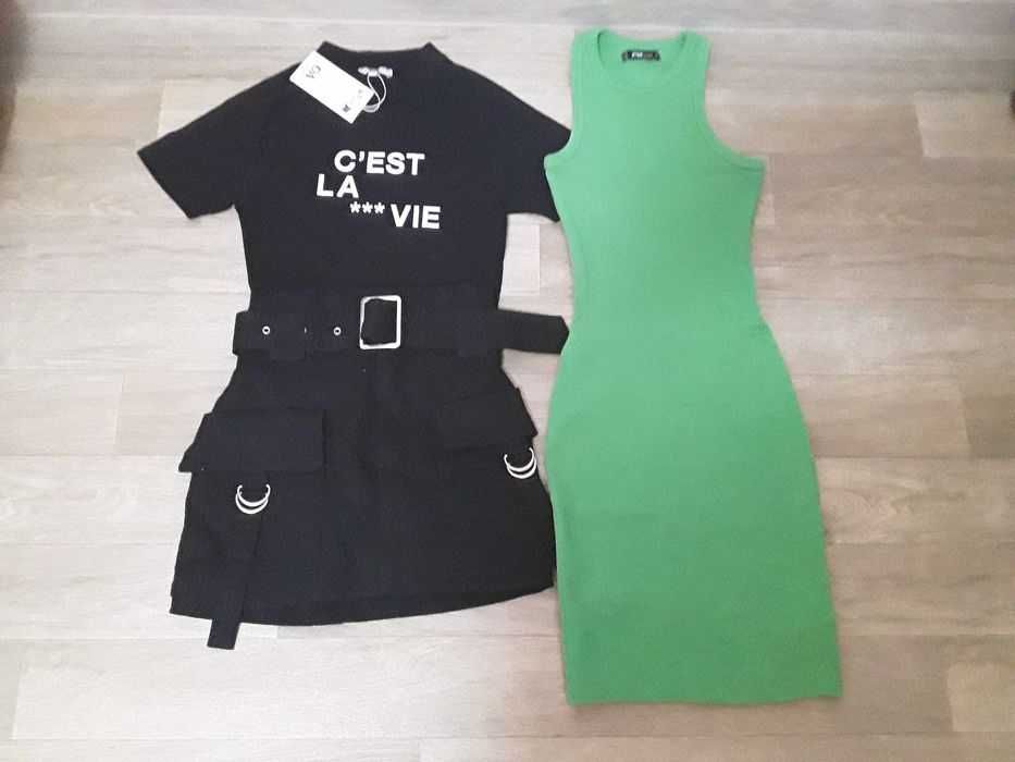 Haine damă  blugi  ,3 tricouri  noi , 1 TOP  verde  ,toate marimea S  și cizme piele Zara maro noi , m 35   ,tot ce se vede în poze  80 de lei