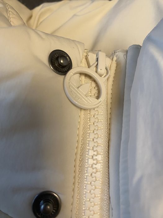 Geaca Adidas Puffer Limited Edition