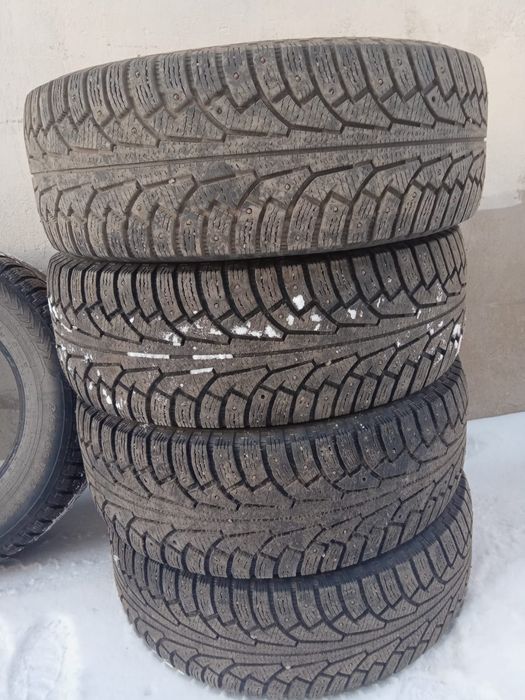 Продам зимние шины R17