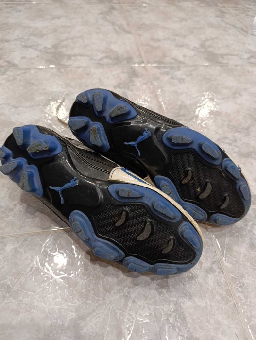 Футболни обувки бутонки Puma