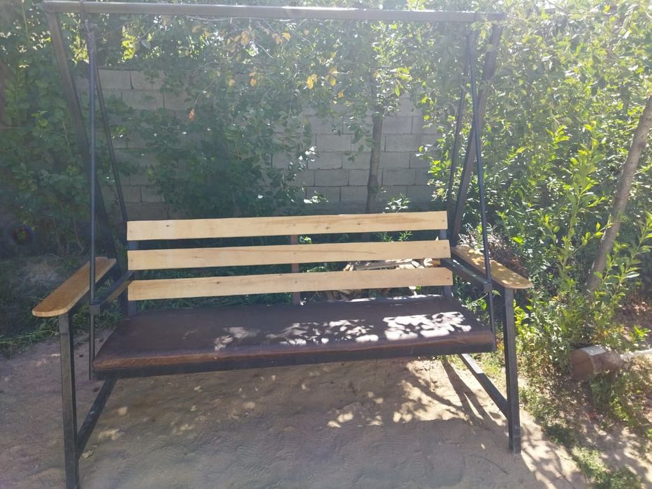 Металлические качели