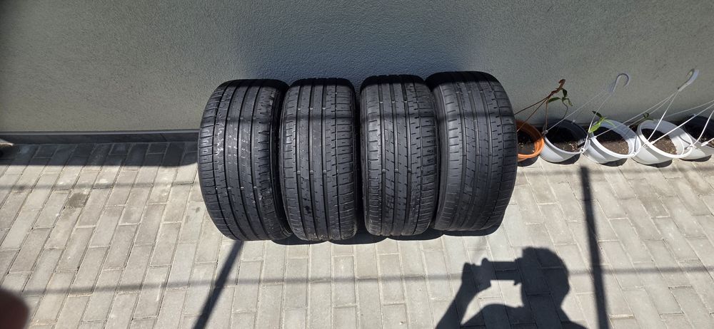 Cauciucuri de vară 225 40 r18