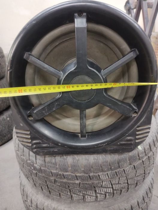 Усилватели и бас каси