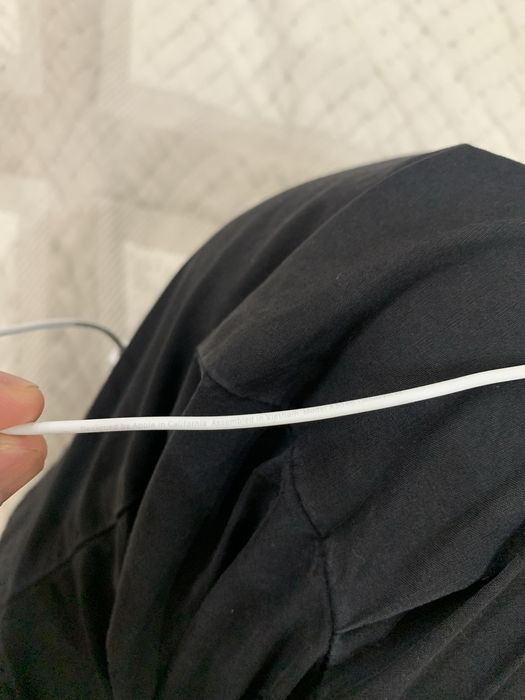 Продам наушники оригинал