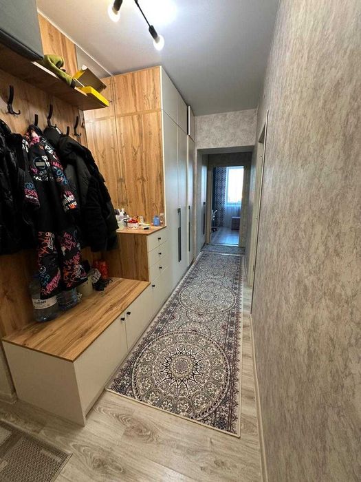 Продам квартиру мкр Береке 3 ком