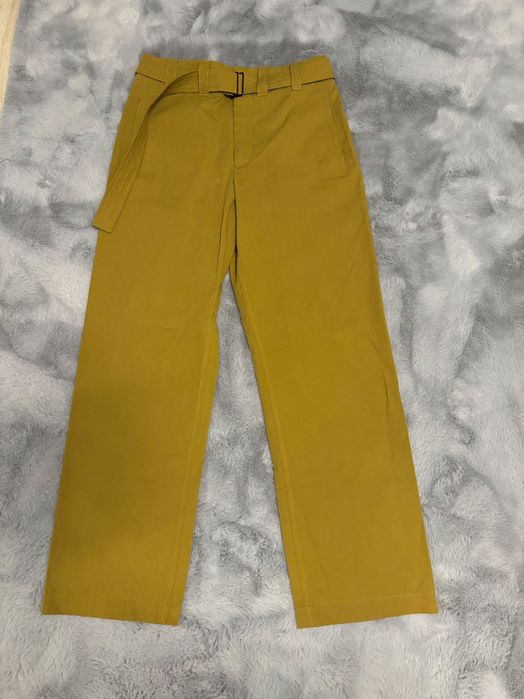 Панталон Zara с етикет