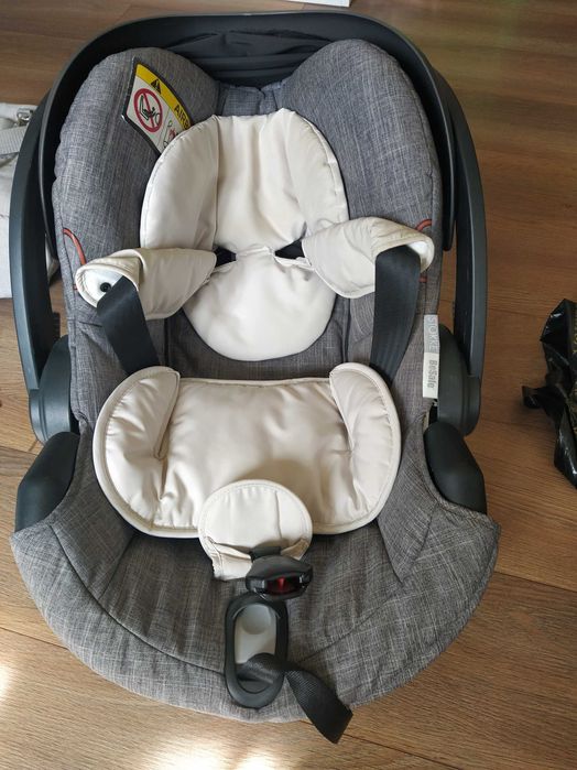 Бебешка количка stoke