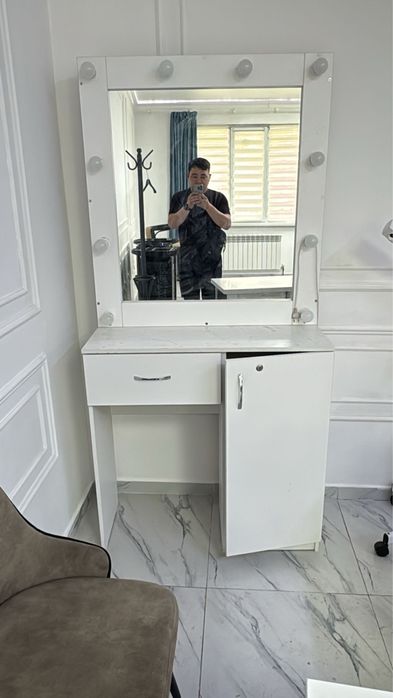 все необходимое для салона красоты