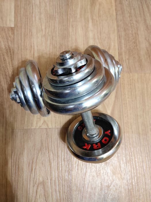 Гантели спортивные