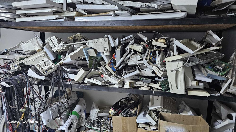 запчасти холодильники, стиралки , электроплиты