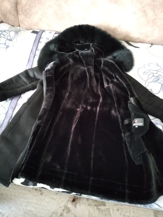 Продам дублёнку цена 40000