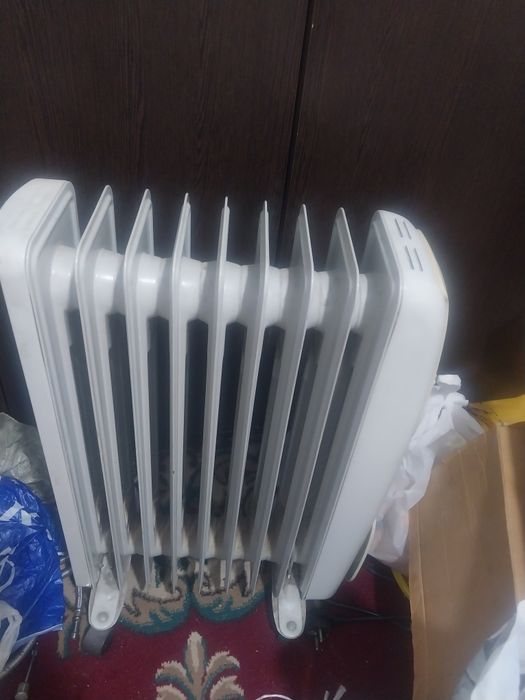 Обогреватель маслянный,