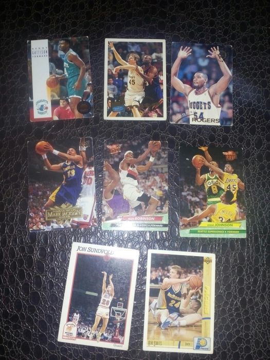 Продавам колекция картички на баскетболисти USA
