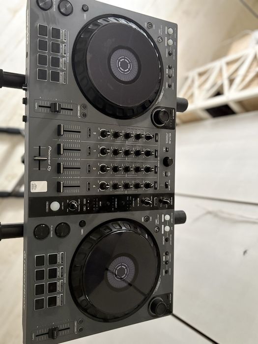 Pioneer DDJ-FLX6 4-channel